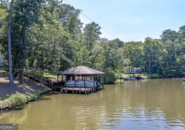 Photo 3 of Single family home for sale at 207 Quail Trl, Jackson, GA 30233 | MLS# 10780009 | Listing updated on 2026-09-19