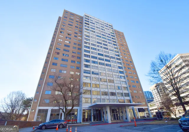 3rd image of 215 Piedmont Ave Ne #1505, Atlanta, GA 30308 | MLS# 10702579