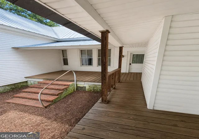 4th image of 314 Second St, Danville, GA 31017 | MLS# 10799225