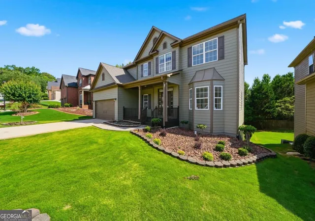 Photo 4 of Sale Pending at 2991 Olde Tabby Dr, Douglasville, GA 30135 | MLS# 10795278 | Listing updated on 2026-09-10