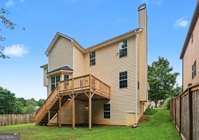 Photo 4 of Single family home for sale at 3747 Valley Blf Ln, Snellville, GA 30039 | MLS# 10805369 | Listing updated on 2026-07-28