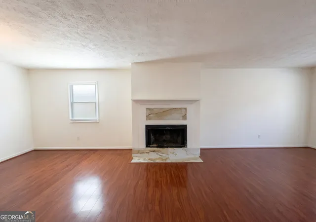 Photo 3 of Single family home for sale at 5328 Ridge Forest Dr, Stone Mountain, GA 30083 | MLS# 10697128 | Listing updated on 2026-09-18