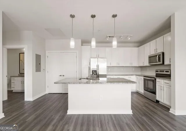 2nd image of 100 Prince Ave, Athens, GA 30601