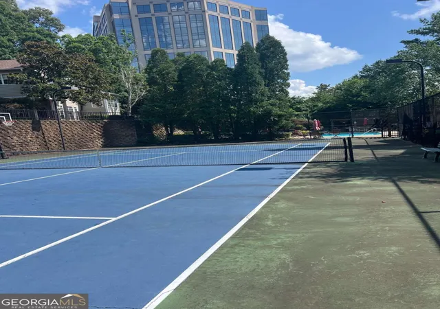 2nd image of 1250 Parkwood Cir Se, Atlanta, GA 30339