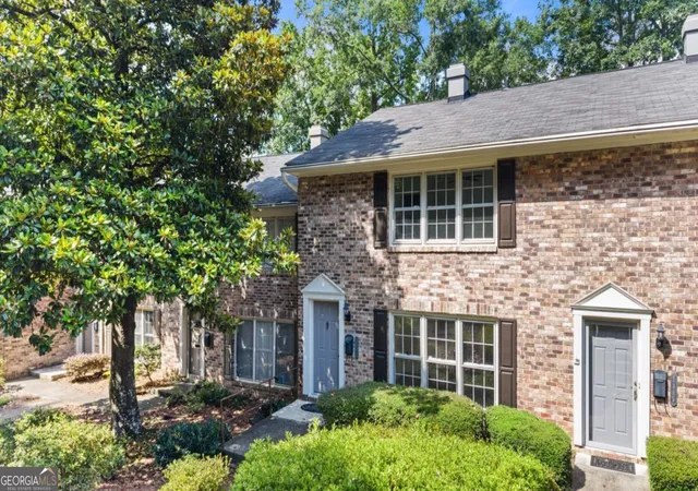 Photo 2 of Condo for sale at 2387 Northlake Ct Ne, Atlanta, GA 30345 | MLS# 10809507 | Listing updated on 2026-08-06
