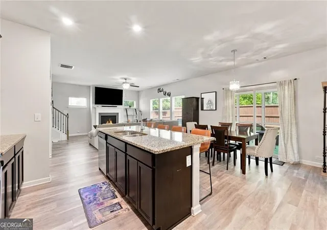 Photo 3 of Single family home for sale at 1924 Azure Grove Ct, Marietta, GA 30008 | MLS# 10827205 | Listing updated on 2026-09-03