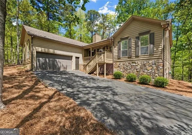 1st image of 190 Red Coat Pass, Jasper, GA 30143 | MLS# 10806503