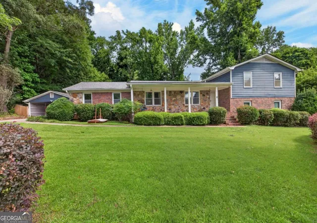 1st image of 213 Ponderosa Dr, Dallas, GA 30157 | MLS# 10801434