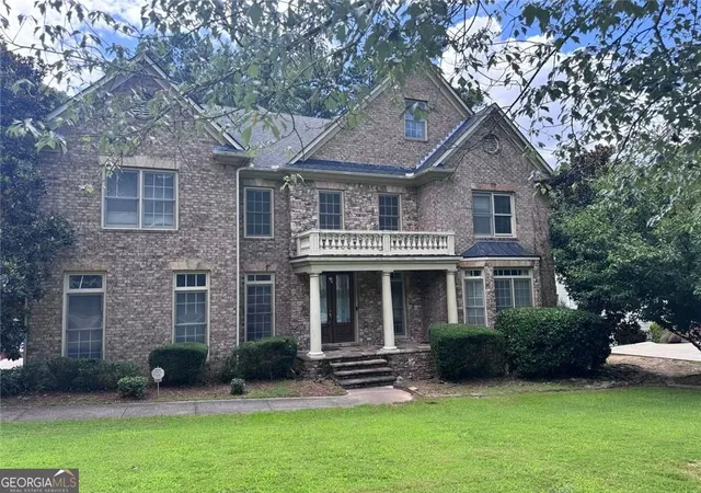 Single family home for sale at 1081 Willowood Ln Sw, Atlanta, GA 30331 | MLS# 10809760