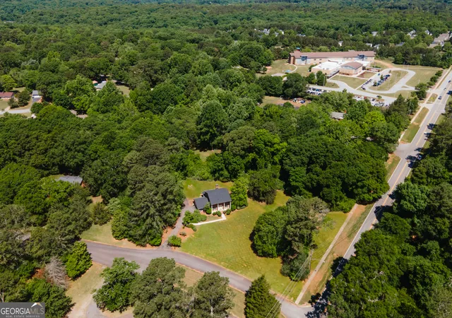 Photo 43 of Single family home for sale at 100 Robin Rd, Athens, GA 30605 | MLS# 10769797 | Listing updated on 2026-08-18