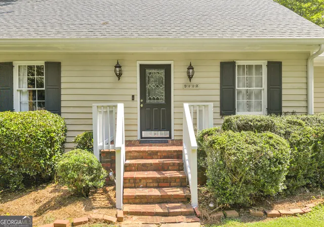 Photo 2 of Single family home for sale at 5112 Kurt Ln Sw, Conyers, GA 30094 | MLS# 10825425 | Listing updated on 2026-09-17