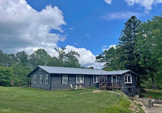 Photo 3 of Single family home for sale at 1994 Camp Creek Rd, Lakemont, GA 30552 | MLS# 10648140 | Listing updated on 2026-08-26