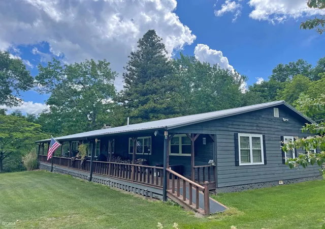 Photo 3 of Single family home for sale at 1994 Camp Creek Rd, Lakemont, GA 30552 | MLS# 10648140 | Listing updated on 2026-08-26