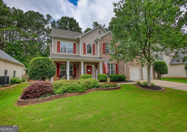 Photo 3 of Single family home for sale at 924 Buckhorn Bnd, Locust Grove, GA 30248 | MLS# 10789204 | Listing updated on 2026-08-26