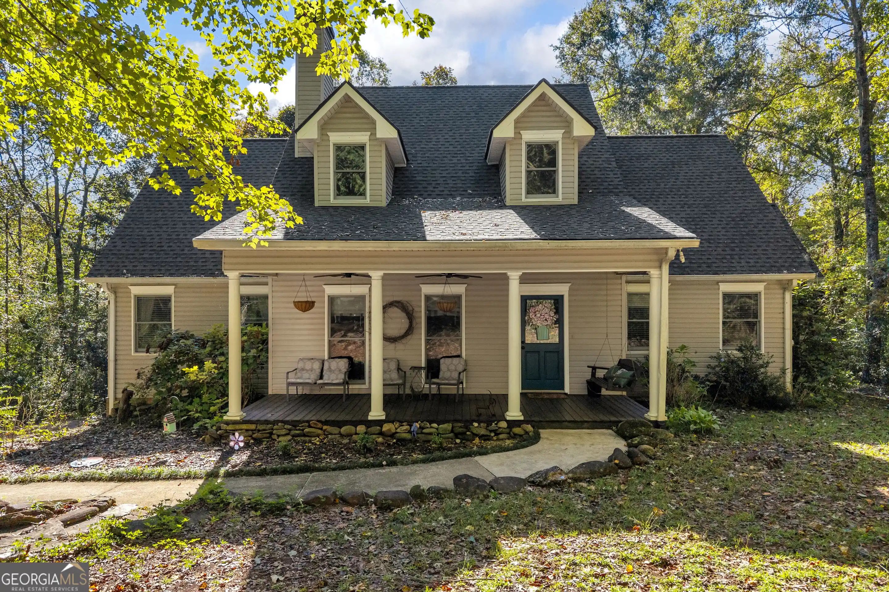 Single family home for sale at 399 Grindstone Crk Dr, Clarkesville, GA 30523 | MLS# 10873503