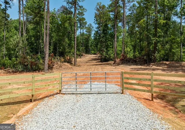 Homes for sale in Crawford, GA | 499 Faust Farm Rd, Crawford, GA 30630 | MLS# 10799431