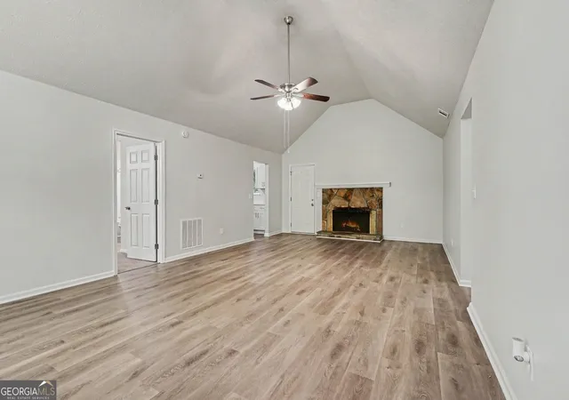 Photo 2 of Sale Pending at 3503 Warwick Wy, Snellville, GA 30039 | MLS# 10834141 | Listing updated on 2026-08-31