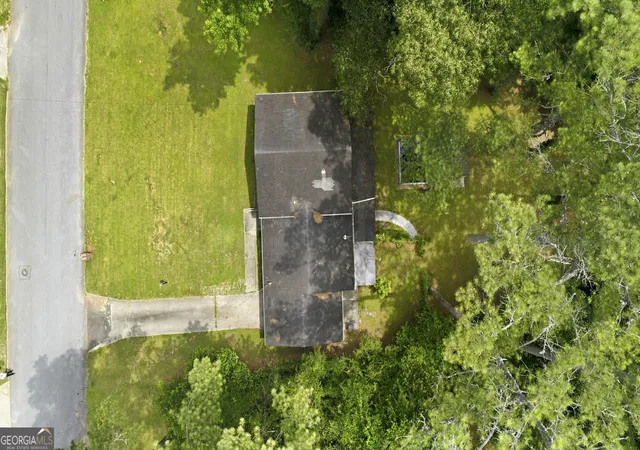 Photo 3 of Single family home for sale at 3246 Weslock Cir, Decatur, GA 30034 | MLS# 10753452 | Listing updated on 2026-07-10