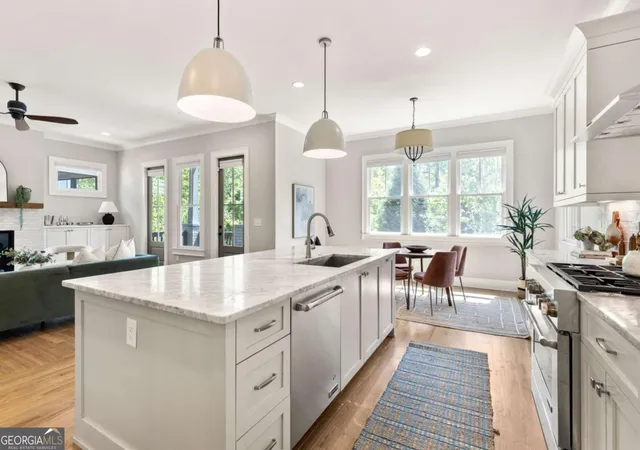 Photo 1 of Sale Pending at 35 Mcevoy Ln, Decatur, GA 30030 | MLS# 10826934 | Listing updated on 2026-09-18