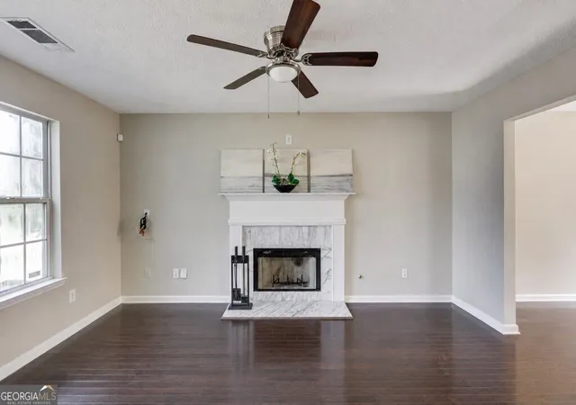Photo 3 of Single family home for sale at 971 Sugar Oak Ln, Lawrenceville, GA 30043 | MLS# 10833309 | Listing updated on 2026-09-18