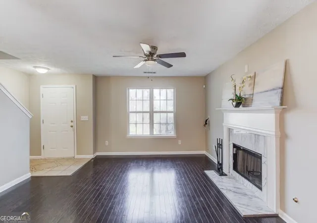 Photo 4 of Single family home for sale at 971 Sugar Oak Ln, Lawrenceville, GA 30043 | MLS# 10833309 | Listing updated on 2026-09-18