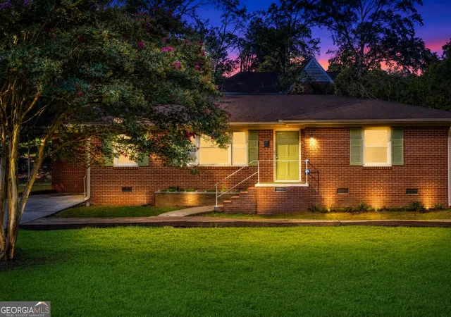 Photo 3 of Single family home for sale at 202 Forrest Ave, Thomaston, GA 30286 | MLS# 10831876 | Listing updated on 2026-09-07