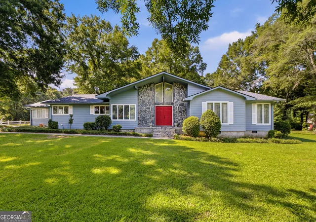 1st image of 130 Quail Hollow Rd, Griffin, GA 30224 | MLS# 10798248