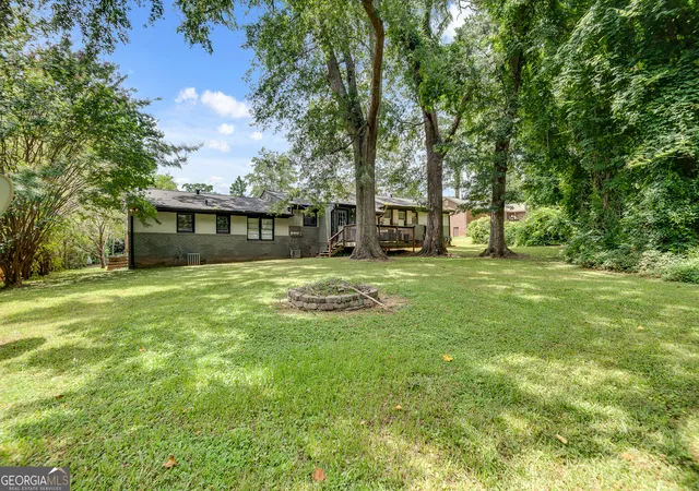 Photo 3 of Sale Pending at 3460 Napoleon, Atlanta, GA 30337 | MLS# 10569005 | Listing updated on 2025-11-24