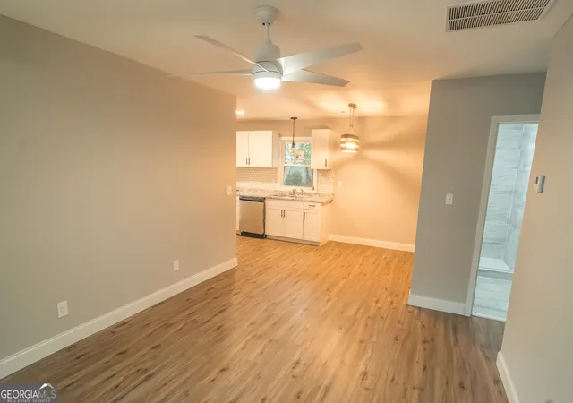 Photo 4 of Single family home for sale at 1102 Green St, Warner Robins, GA 31093 | MLS# 10834336 | Listing updated on 2026-09-10