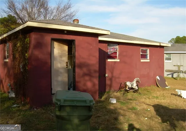 Photo 4 of Single family home for sale at 502 Willard Ave, Albany, GA 31701 | MLS# 10833444 | Listing updated on 2026-08-26
