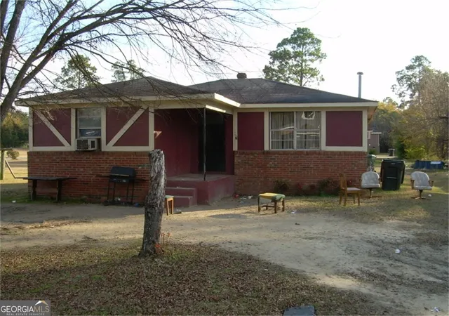 Photo 7 of Single family home for sale at 502 Willard Ave, Albany, GA 31701 | MLS# 10833444 | Listing updated on 2026-08-26