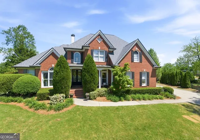 Photo 1 of Single family home for sale at 5320 Brookglen Ct, Cumming, GA 30040 | MLS# 10736031 | Listing updated on 2026-07-17