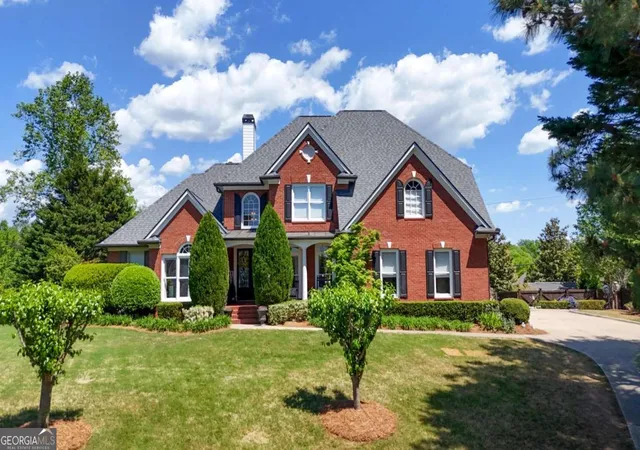 Photo 4 of Single family home for sale at 5320 Brookglen Ct, Cumming, GA 30040 | MLS# 10736031 | Listing updated on 2026-07-17
