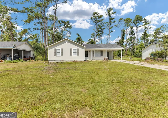 Photo 4 of Single family home for sale at 1414 Baymeadows Dr, Valdosta, GA 31601 | MLS# 10835251 | Listing updated on 2026-09-11