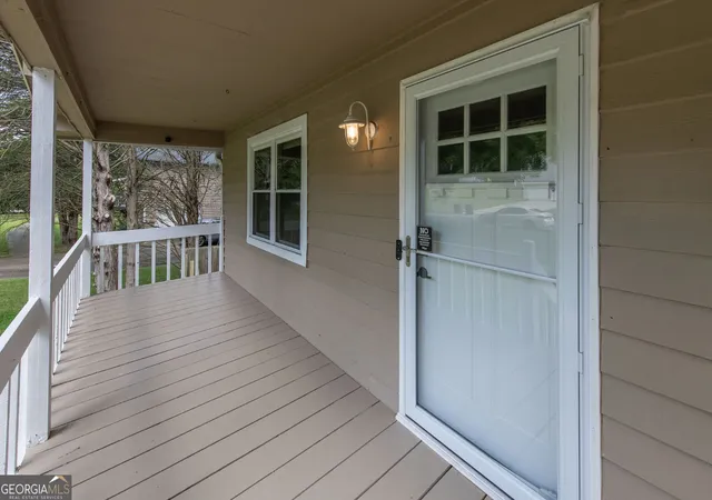 Photo 3 of Single family home for sale at 3125 Barrett Ct, Powder Springs, GA 30127 | MLS# 10829539 | Listing updated on 2026-09-03
