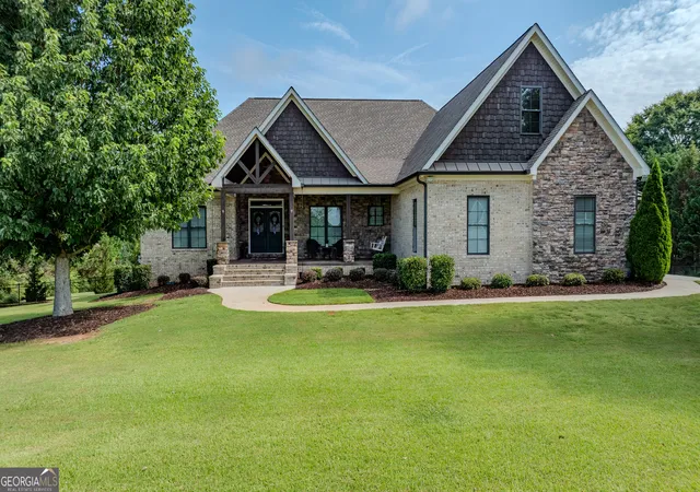 Photo 2 of Sale Pending at 399 Overlook Trl, Williamson, GA 30292 | MLS# 10715371 | Listing updated on 2026-08-20