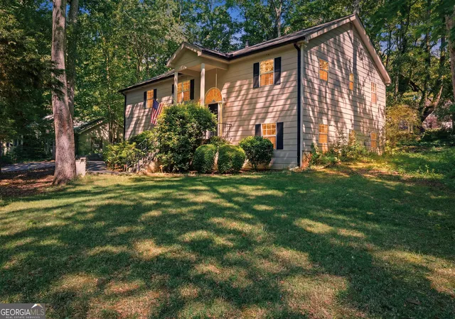 1st image of 325 Springwood Dr, Clarkesville, GA 30523 | MLS# 10766330