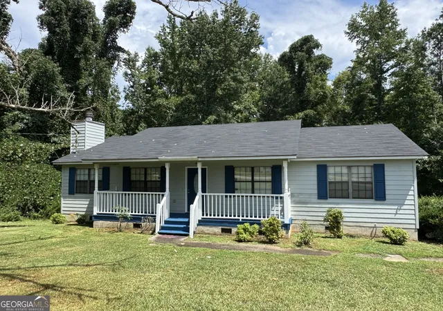 Photo 2 of Single family home for sale at 500 Ella Dr, Griffin, GA 30223 | MLS# 10823981 | Listing updated on 2026-08-26