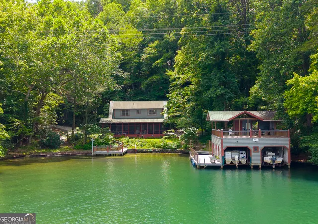 1st image of 817 E Wildcat Rd, Clarkesville, GA 30523 | MLS# 10811469