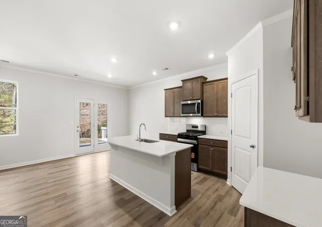 Photo 3 of Single family home for sale at 1391 Lincoln Ln, Braselton, GA 30517 | MLS# 10752930 | Listing updated on 2026-10-09