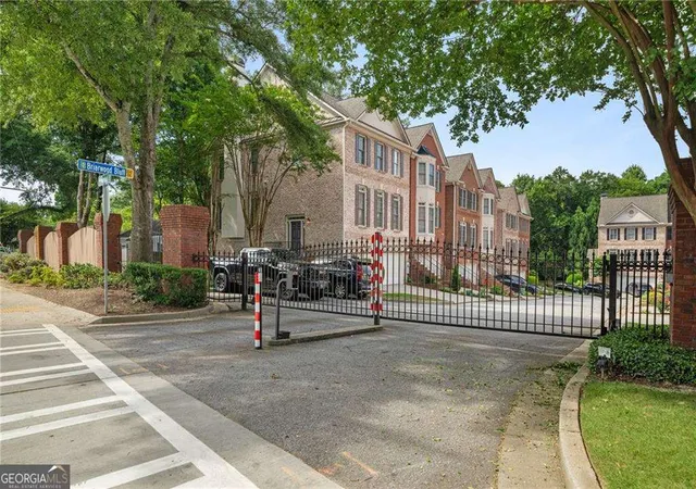 28th image of 2144 Briarwood Bluff Ne, Brookhaven, GA 30319 | MLS# 10782843