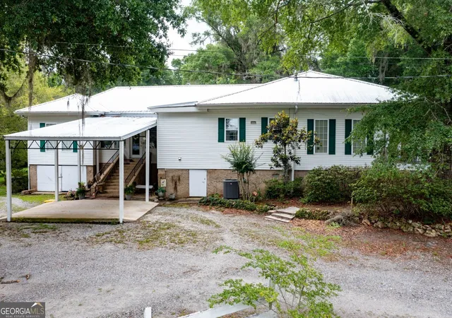 5th image of 311 Hartford Rd E, Fort Gaines, GA 39851 | MLS# 10774536