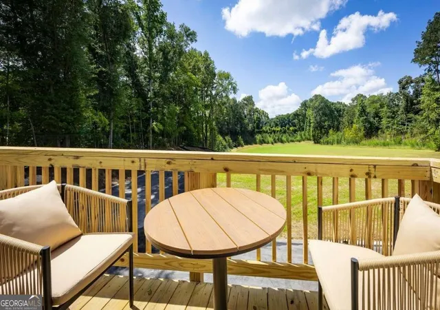 8th image of 2822 Graylag Aly Nw, Atlanta, GA 30331 | MLS# 10822017