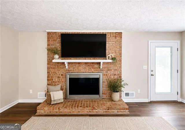 4th image of 3730 Mill Glen Dr, Douglasville, GA 30135 | MLS# 10816445