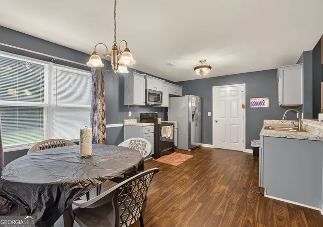 Photo 4 of Single family home for sale at 500 Heath Dr, Thomaston, GA 30286 | MLS# 10834532 | Listing updated on 2026-09-30