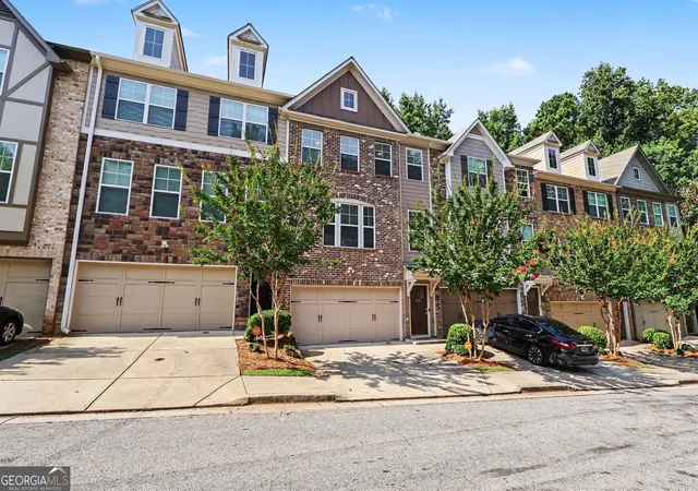 2nd image of 4383 Legendary St, Stone Mountain, GA 30083 | MLS# 10808345