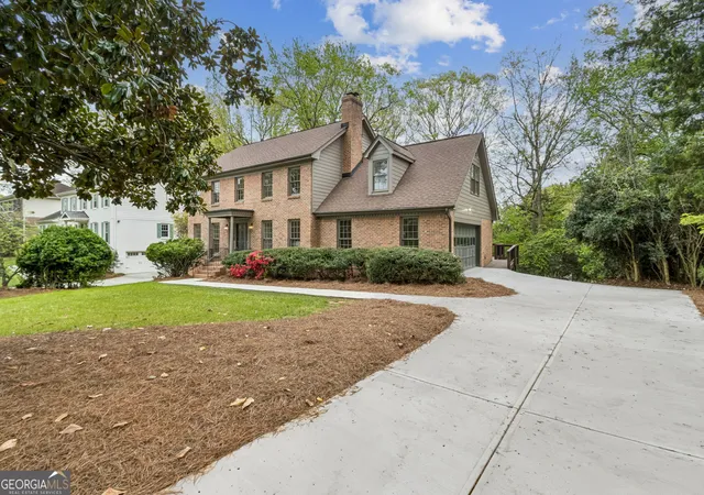 Photo 3 of Single family home for sale at 5124 Vermack Rd, Atlanta, GA 30338 | MLS# 10734494 | Listing updated on 2026-07-09