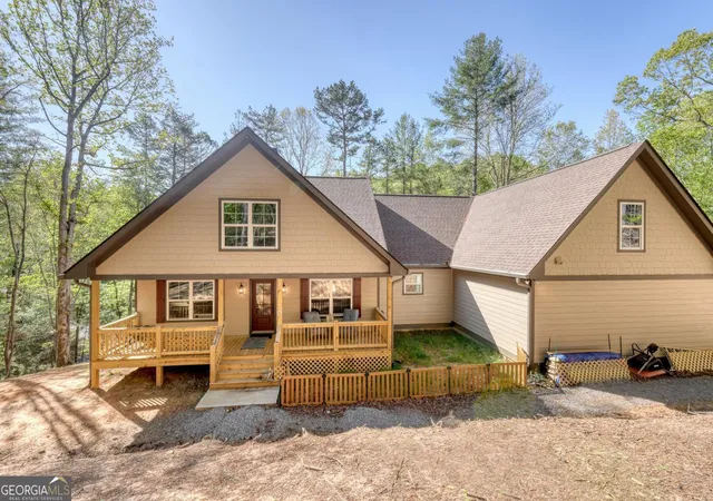 Photo 3 of Single family home for sale at 618 Satsuma Ct S, Ellijay, GA 30540 | MLS# 10738653 | Listing updated on 2026-05-15