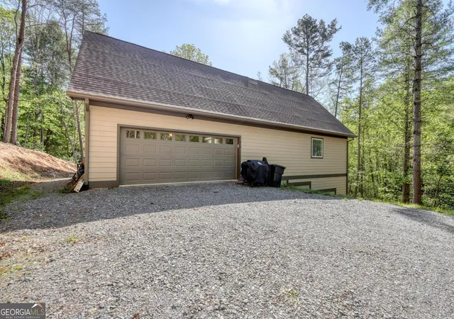 Photo 3 of Single family home for sale at 618 Satsuma Ct S, Ellijay, GA 30540 | MLS# 10738653 | Listing updated on 2026-05-15
