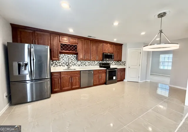 Homes for sale in Bethlehem, GA | 964 Compass Dr, Bethlehem, GA 30620 | MLS# 10791593